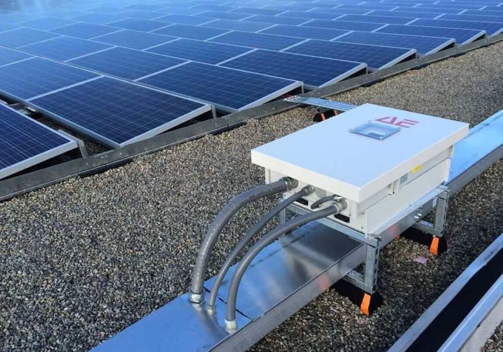 solar inverter connected with solar panels